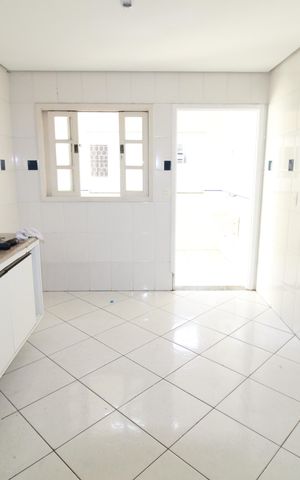 Casa para alugar com 427m², 5 quartos e 2 vagasCozinha