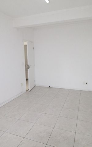 Casa para alugar com 427m², 5 quartos e 2 vagasQuarto 3