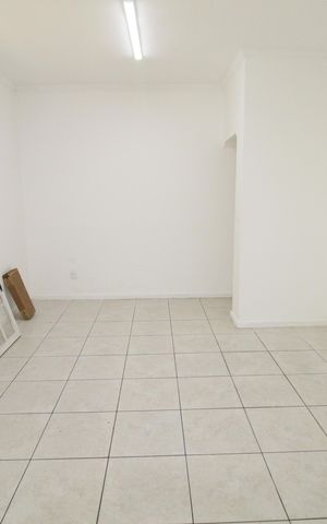 Casa para alugar com 427m², 5 quartos e 2 vagasQuarto 2