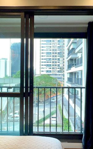Studio à venda com 25m², 1 quarto e sem vaga Studio à venda com 25m², 1 quarto e sem vagaVaranda