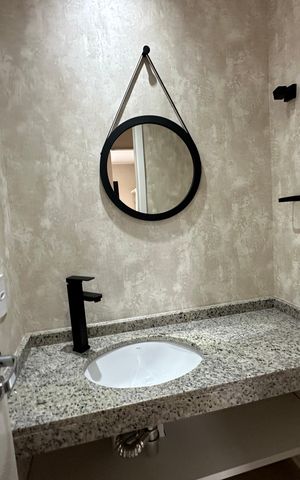 Apartamento à venda com 107m², 2 quartos e 2 vagas Apartamento à venda com 107m², 2 quartos e 2 vagasLavabo