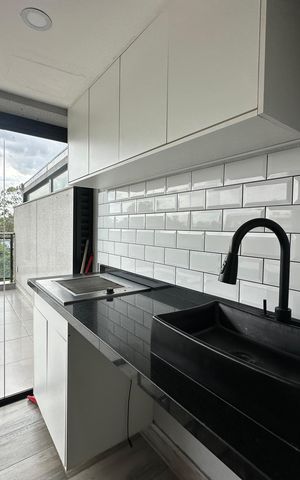 Apartamento à venda com 107m², 2 quartos e 2 vagas Apartamento à venda com 107m², 2 quartos e 2 vagasÁrea de Serviço