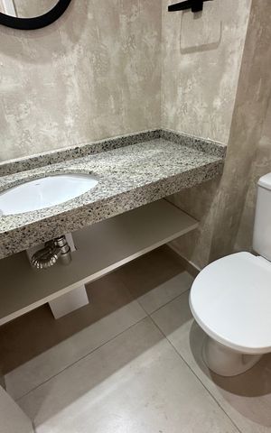 Apartamento à venda com 107m², 2 quartos e 2 vagas Apartamento à venda com 107m², 2 quartos e 2 vagasLavabo