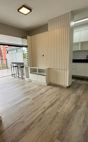 Apartamento à venda com 107m², 2 quartos e 2 vagas Apartamento à venda com 107m², 2 quartos e 2 vagasSala
