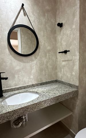 Apartamento à venda com 107m², 2 quartos e 2 vagas Apartamento à venda com 107m², 2 quartos e 2 vagasLavabo