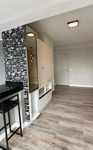 Apartamento à venda com 107m², 2 quartos e 2 vagas Apartamento à venda com 107m², 2 quartos e 2 vagasSala