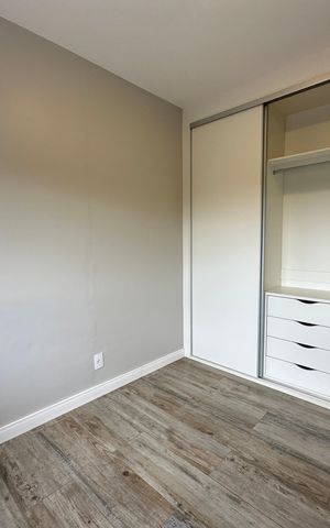 Apartamento à venda com 107m², 2 quartos e 2 vagas Apartamento à venda com 107m², 2 quartos e 2 vagasSuíte 1