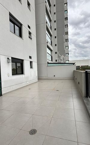 Apartamento à venda com 107m², 2 quartos e 2 vagas Apartamento à venda com 107m², 2 quartos e 2 vagasVaranda