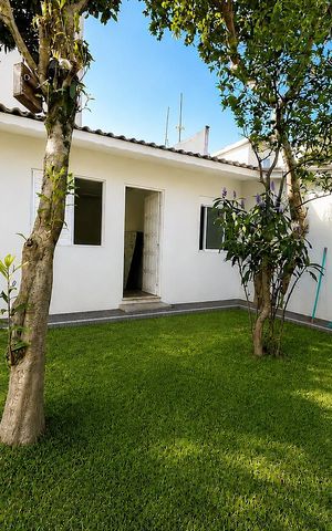Casa à venda com 312m², 3 quartos e 4 vagas Casa à venda com 312m², 3 quartos e 4 vagasÁrea comum