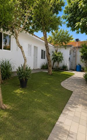Casa à venda com 312m², 3 quartos e 4 vagas Casa à venda com 312m², 3 quartos e 4 vagasÁrea comum