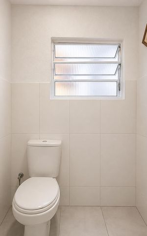 Casa à venda com 312m², 3 quartos e 4 vagas Casa à venda com 312m², 3 quartos e 4 vagasBanheiro da Suíte 3