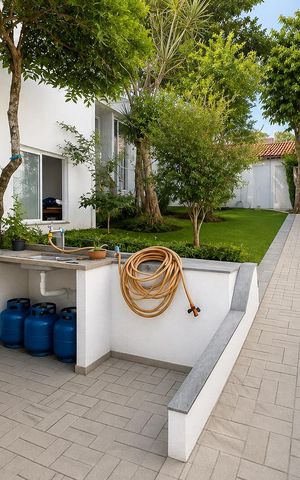 Casa à venda com 312m², 3 quartos e 4 vagas Casa à venda com 312m², 3 quartos e 4 vagasÁrea comum