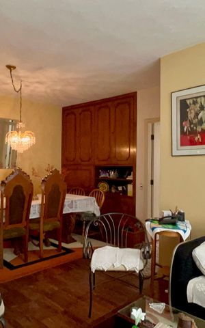 Apartamento à venda com 97m², 2 quartos e 2 vagas Apartamento à venda com 97m², 2 quartos e 2 vagasSala