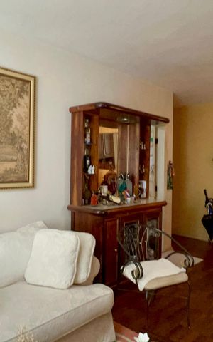 Apartamento à venda com 97m², 2 quartos e 2 vagas Apartamento à venda com 97m², 2 quartos e 2 vagasSala
