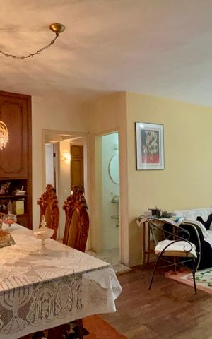 Apartamento à venda com 97m², 2 quartos e 2 vagas Apartamento à venda com 97m², 2 quartos e 2 vagasSala de Jantar
