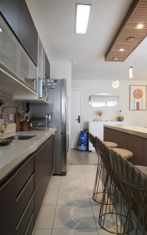 Apartamento à venda com 69m², 2 quartos e 2 vagasCozinha