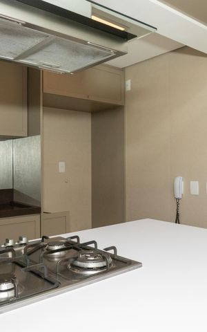 Apartamento à venda com 100m², 2 quartos e 2 vagas Apartamento à venda com 100m², 2 quartos e 2 vagasCozinha