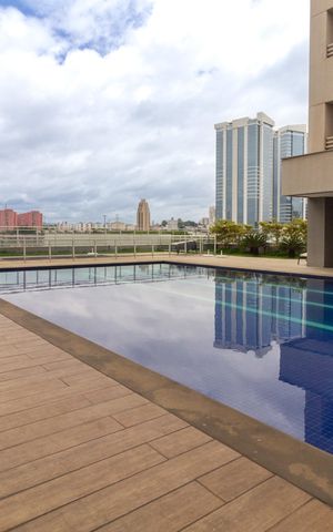 Apartamento à venda com 100m², 2 quartos e 2 vagas Apartamento à venda com 100m², 2 quartos e 2 vagasÁrea Comum - Piscina