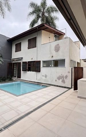 Casa para alugar com 280m², 3 quartos e 3 vagas Casa para alugar com 280m², 3 quartos e 3 vagasQuintal