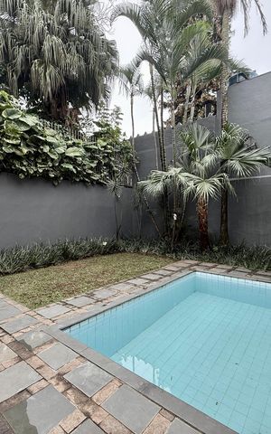 Casa para alugar com 280m², 3 quartos e 3 vagas Casa para alugar com 280m², 3 quartos e 3 vagasQuintal