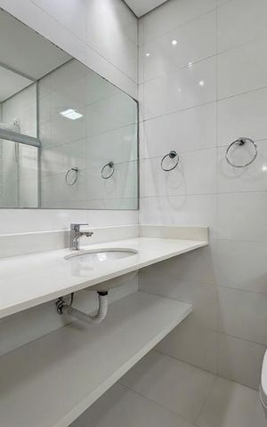 Casa para alugar com 280m², 3 quartos e 3 vagas Casa para alugar com 280m², 3 quartos e 3 vagasBanheiro Suíte 2