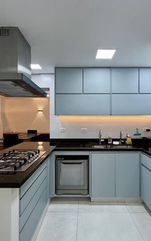 Casa para alugar com 280m², 3 quartos e 3 vagas Casa para alugar com 280m², 3 quartos e 3 vagasCozinha
