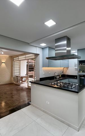 Casa para alugar com 280m², 3 quartos e 3 vagas Casa para alugar com 280m², 3 quartos e 3 vagasCozinha
