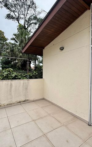 Casa para alugar com 280m², 3 quartos e 3 vagas Casa para alugar com 280m², 3 quartos e 3 vagasTerraço de Serviço