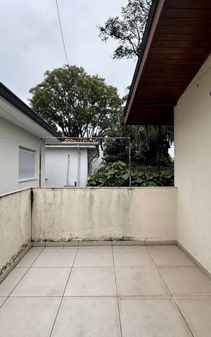 Casa para alugar com 280m², 3 quartos e 3 vagas Casa para alugar com 280m², 3 quartos e 3 vagasTerraço de Serviço
