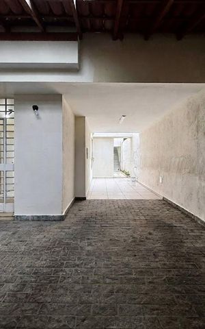 Casa para alugar com 280m², 3 quartos e 3 vagas Casa para alugar com 280m², 3 quartos e 3 vagasGaragem