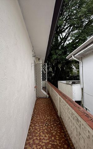 Casa para alugar com 280m², 3 quartos e 3 vagas Casa para alugar com 280m², 3 quartos e 3 vagasSacada Quarto 3