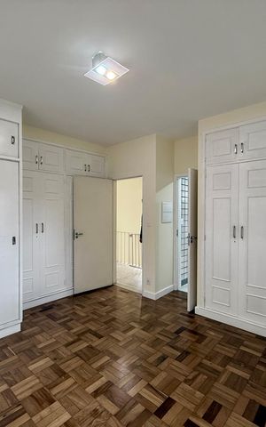 Casa para alugar com 280m², 3 quartos e 3 vagas Casa para alugar com 280m², 3 quartos e 3 vagasSuíte 1