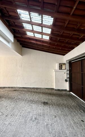 Casa para alugar com 280m², 3 quartos e 3 vagas Casa para alugar com 280m², 3 quartos e 3 vagasGaragem