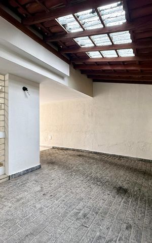 Casa para alugar com 280m², 3 quartos e 3 vagas Casa para alugar com 280m², 3 quartos e 3 vagasGaragem