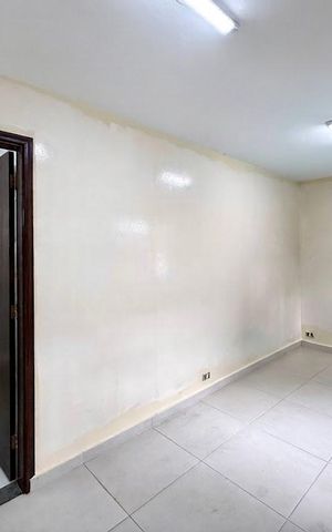 Casa para alugar com 280m², 3 quartos e 3 vagas Casa para alugar com 280m², 3 quartos e 3 vagasQuarto Edícula