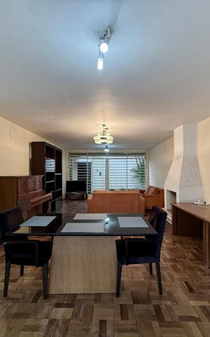 Casa para alugar com 280m², 3 quartos e 3 vagas