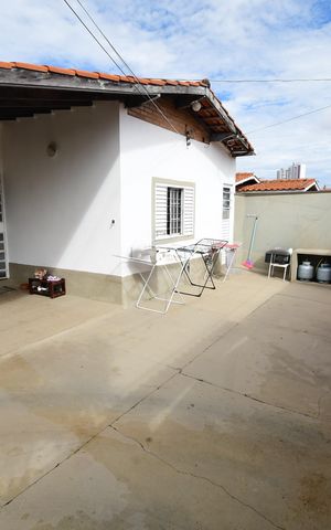 Casa à venda com 111m², 3 quartos e 4 vagasGaragem