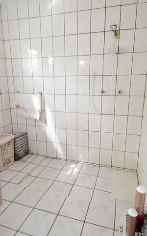 Casa à venda com 111m², 3 quartos e 4 vagasBanheiro Suíte