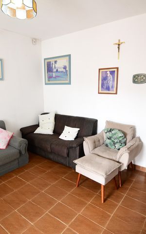 Casa à venda com 111m², 3 quartos e 4 vagasSala