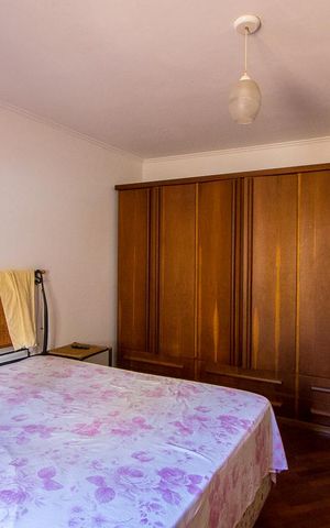 Casa à venda com 157m², 3 quartos e 3 vagas Casa à venda com 157m², 3 quartos e 3 vagasQuarto 1