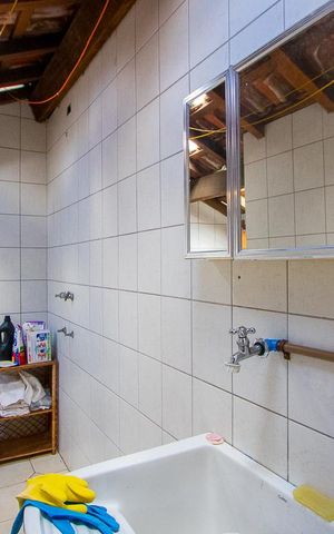 Casa à venda com 157m², 3 quartos e 3 vagas Casa à venda com 157m², 3 quartos e 3 vagasÁrea de serviço