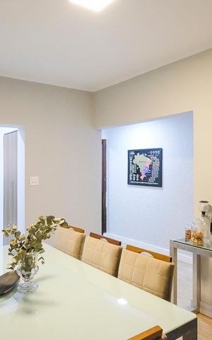 Casa à venda com 186m², 3 quartos e 2 vagasSala de jantar