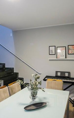 Casa à venda com 186m², 3 quartos e 2 vagasSala de jantar