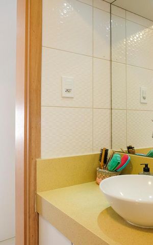 Casa à venda com 186m², 3 quartos e 2 vagasBanheiro da suíte 2
