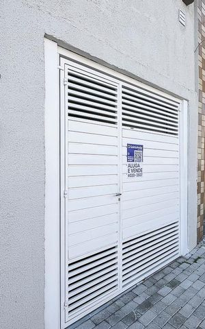 Casa à venda com 186m², 3 quartos e 2 vagasPlaca