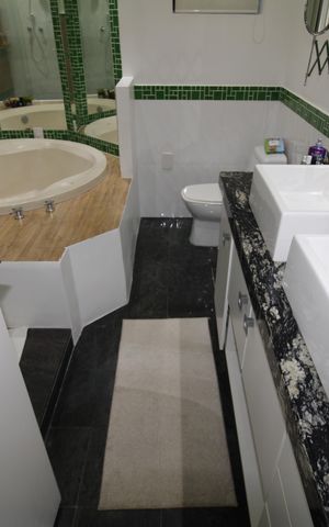 Apartamento à venda com 216m², 4 quartos e 3 vagasBanheiro da Suíte