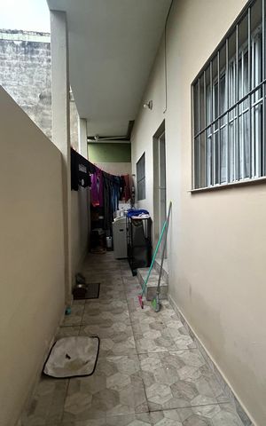 Casa à venda com 273m², 5 quartos e 4 vagas Casa à venda com 273m², 5 quartos e 4 vagasÁrea de Serviço 3 - Casa 3