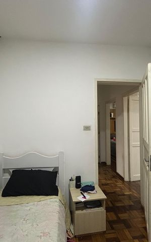 Casa à venda com 273m², 5 quartos e 4 vagas Casa à venda com 273m², 5 quartos e 4 vagasCasa 2 - Quarto