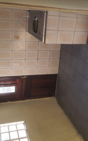 Casa para alugar com 42m², 1 quarto e sem vaga