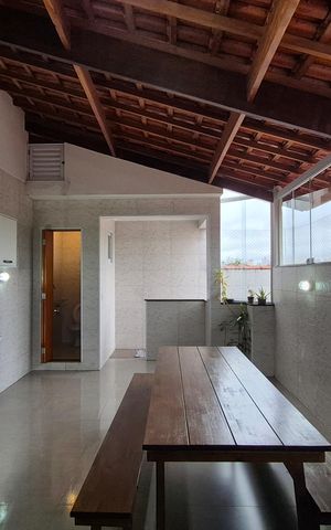 Casa à venda com 160m², 3 quartos e 2 vagas